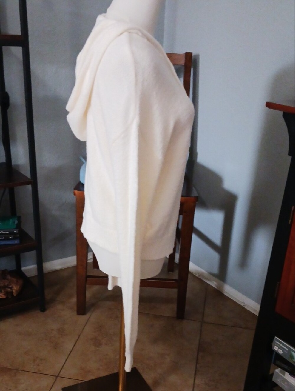 SO Cream Hooded Crewneck Sweater - Picture 8 of 15